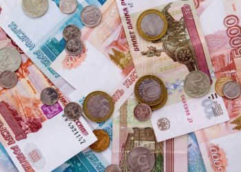 Report Warns Rising Debt and High Interest Rates Could Strain Russia’s Budget