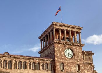 Trade Curbs and Energy Pressure Fail to Halt Armenia’s Shift Toward Europe
